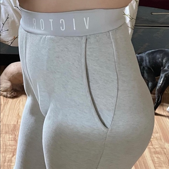 Victoria secrets joggers🤍 - Picture 2 of 3